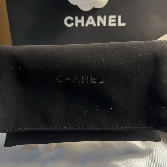 🔥💯 Authentic Chanel Classic Zipped Coin Purse - Picture 8 of 8